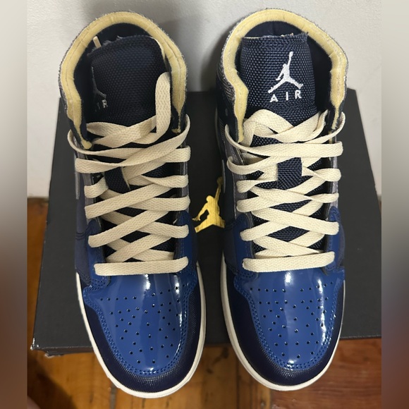Air Jordan 1